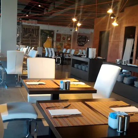 Star Aeroporto 3*